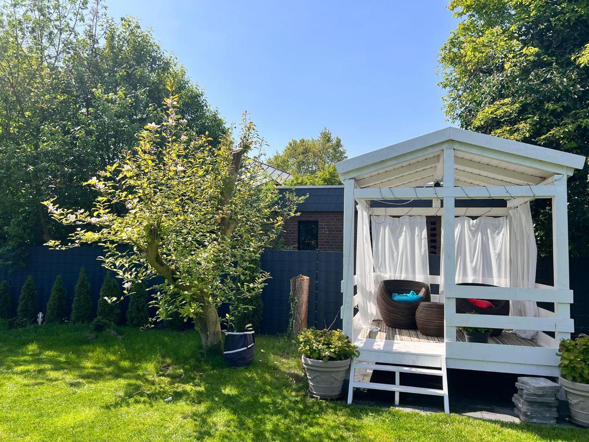 Relaxdays-Apartments 1 Garten Und Pool-Mitbenutzung, Wallbox, Kostenloser Parkplatz, Kontaktloser Checkin, Wifi Mit Smarttv Gütersloh Eksteriør bilde